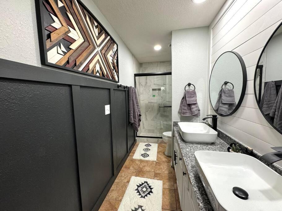 Modern Comfort: Updated Cozy Condo In Indian Point Branson Esterno foto