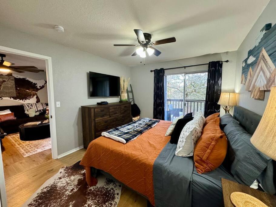 Modern Comfort: Updated Cozy Condo In Indian Point Branson Esterno foto