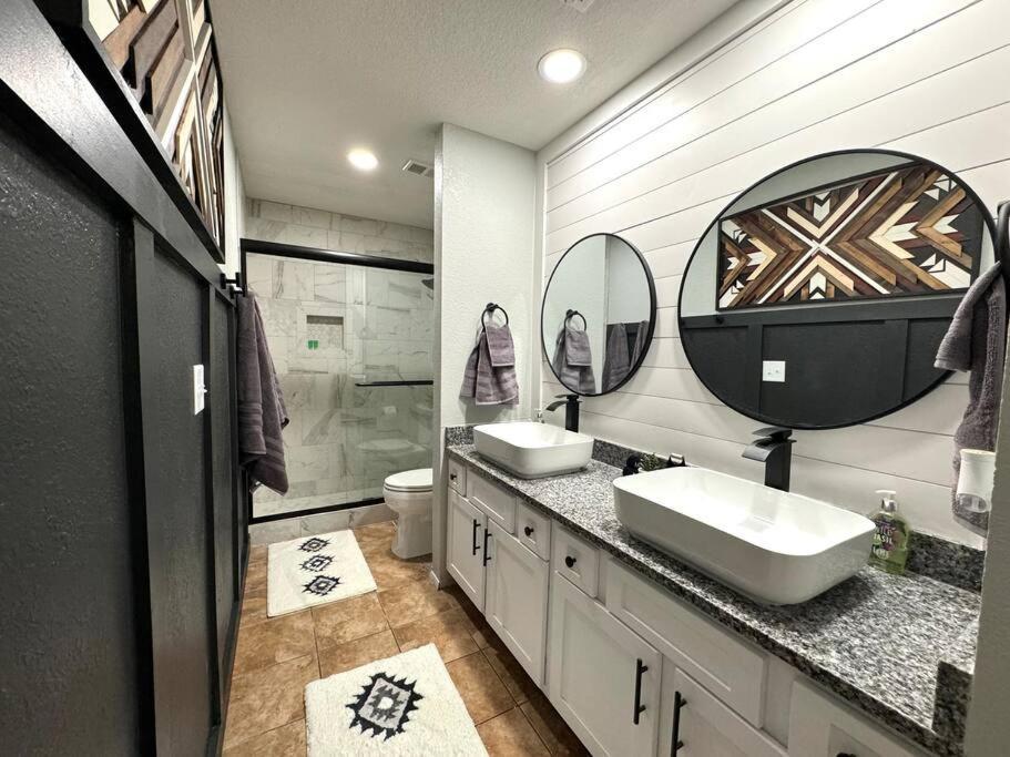 Modern Comfort: Updated Cozy Condo In Indian Point Branson Esterno foto