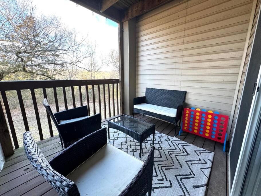 Modern Comfort: Updated Cozy Condo In Indian Point Branson Esterno foto